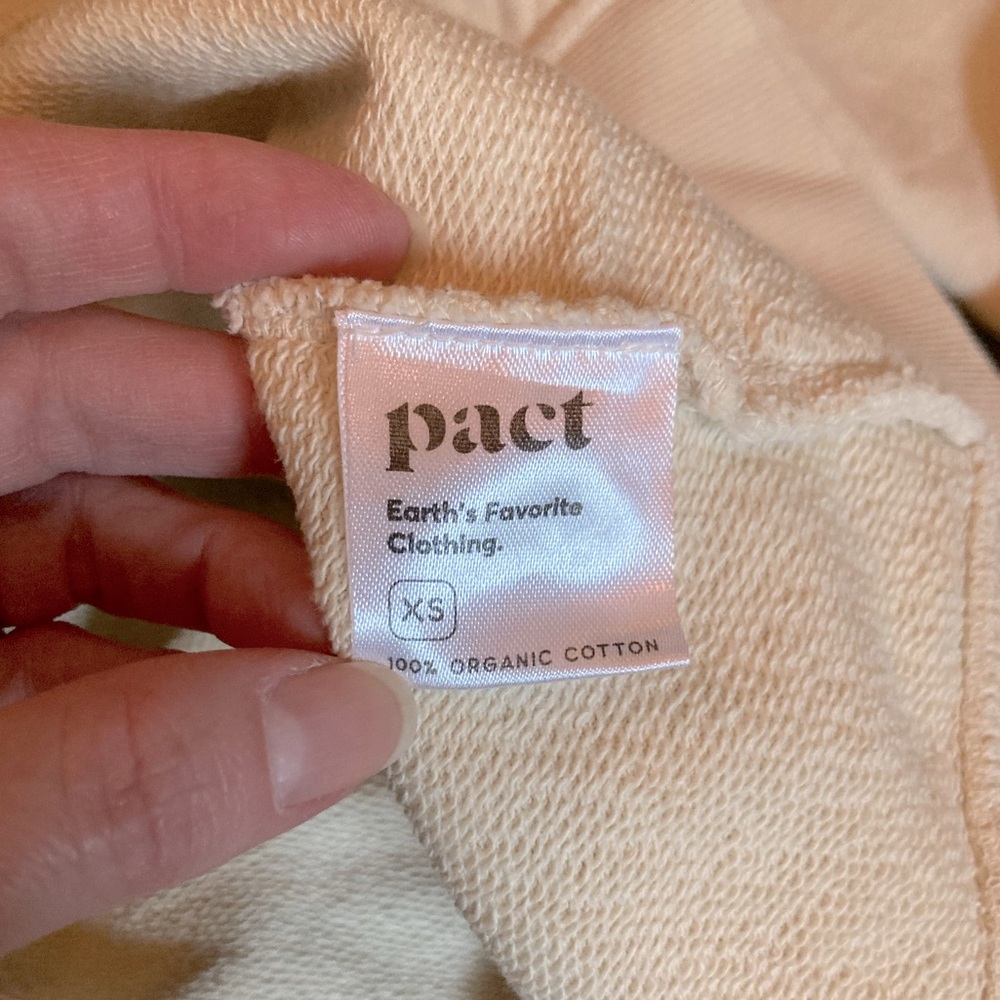 Pact Women's Essential Vintage Button-Up Cardigan/Sweatshirt Jacket in Cream - Picture 5 of 7